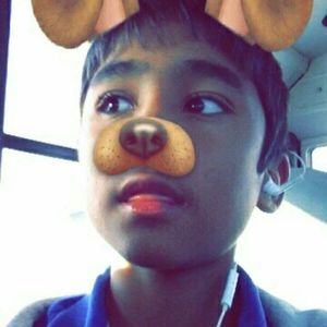 Meet your Posher, Cesar